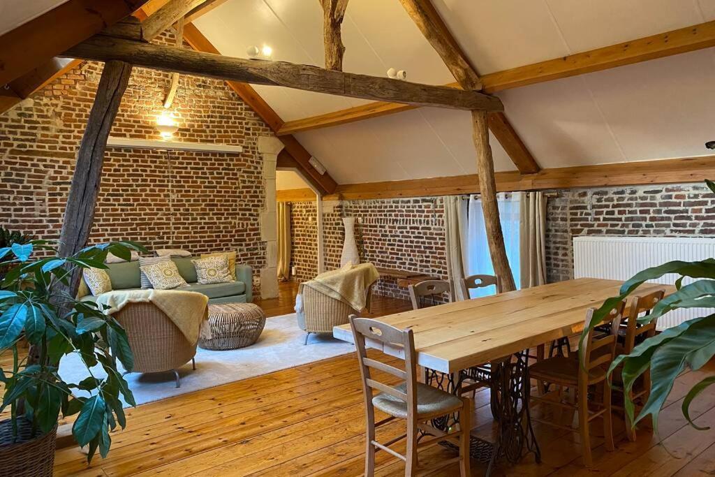 Charmant Appartement Dans Une Ancienne Ferme Nivelles Dış mekan fotoğraf